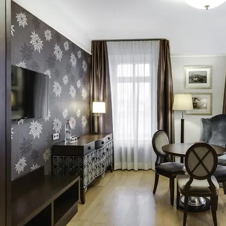 Eurostars Metropole فندق