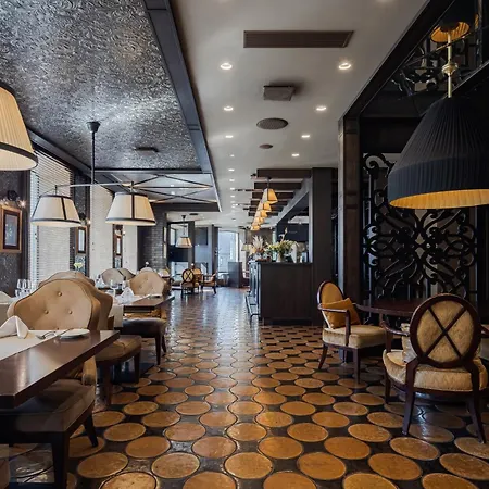 Eurostars Metropole Hotel