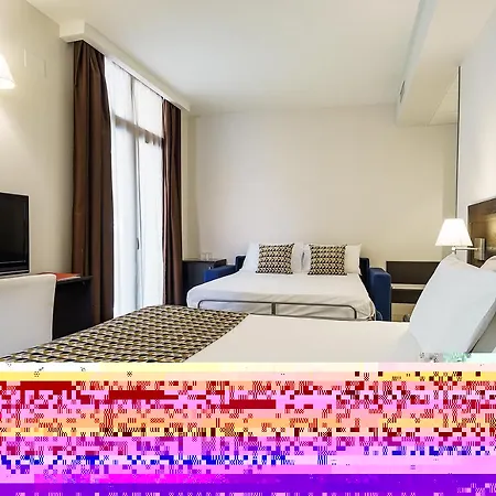 Eurostars Metropole فندق 4*